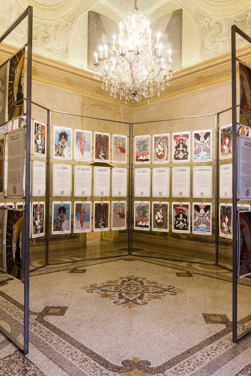 Allestimento ARCANA a Palazzo Saluzzo Paesana