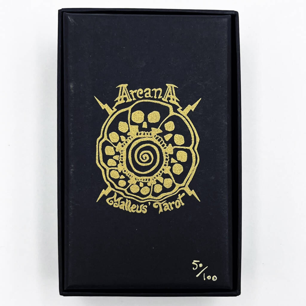 ARCANA - Gold Tarot Deck - Image 3